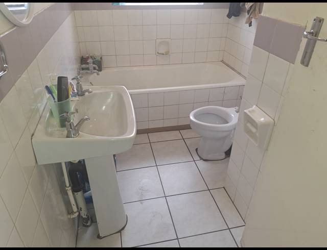 4 BEDROOM FREEHOLD FOR SALE IN BIRCH ACRES